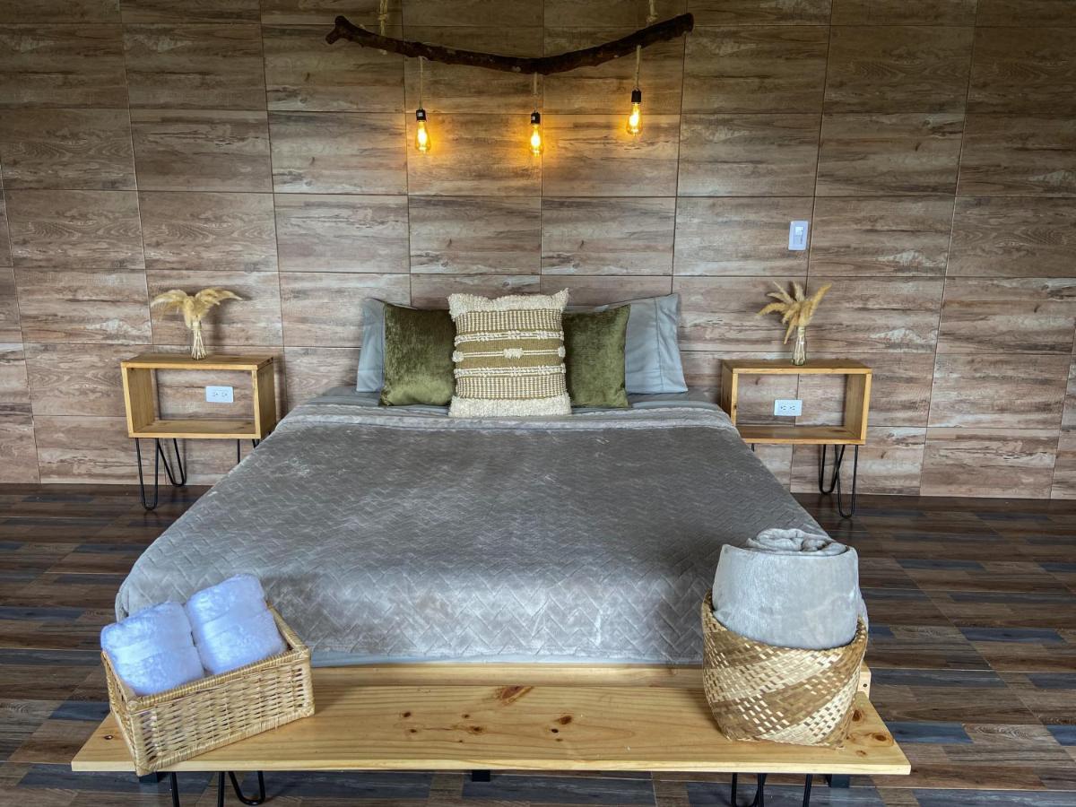 Cabanas Con Jacuzzi Y Chimenea - Casa Floral, Marinilla Buitenkant foto