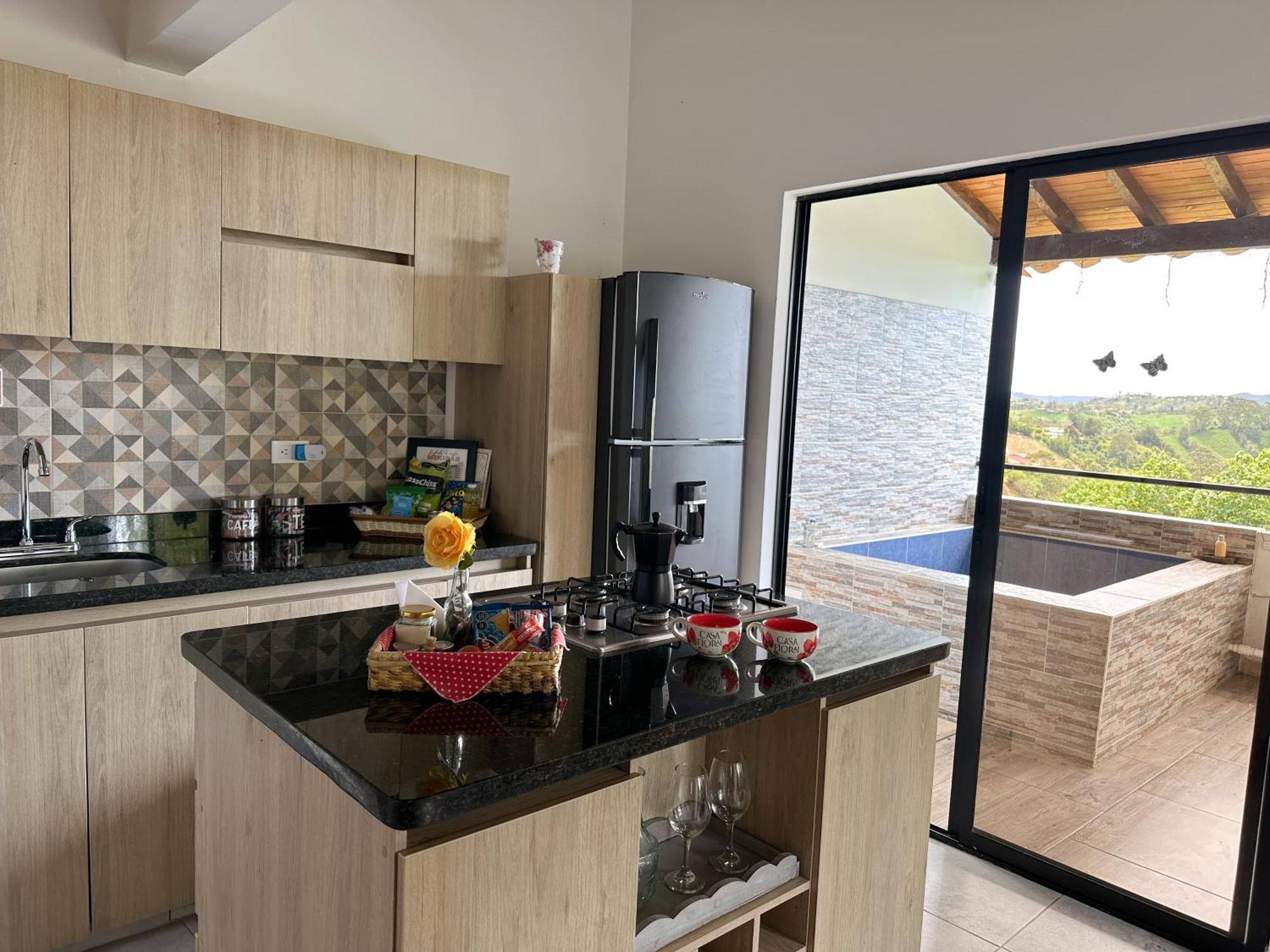 Cabanas Con Jacuzzi Y Chimenea - Casa Floral, Marinilla Buitenkant foto